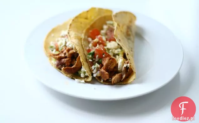 Tacos Z Kurczaka Z Salsą Z Awokado