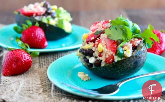 Sałatka truskawkowo-awokado Quinoa