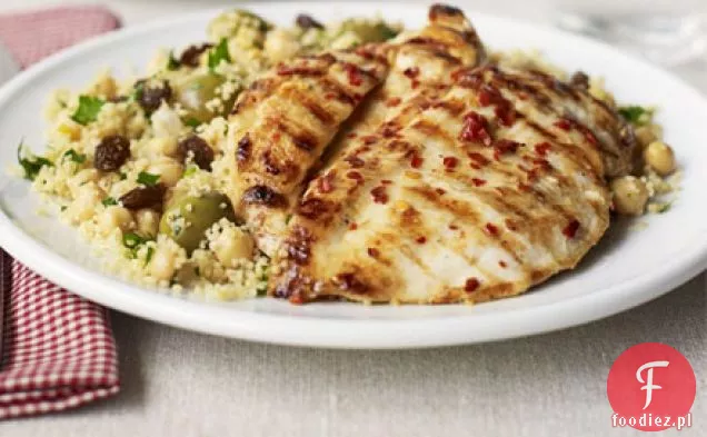 Kurczak cytrynowy z owocowym oliwkowym kuskusem