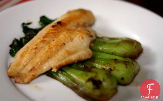 Dziś Kolacja: Miso-glazurowany Sum i Baby Bok Choy