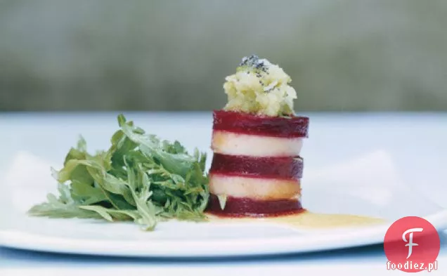 Napoleony z buraków i gruszek z sokiem imbirowym Vinaigrette
