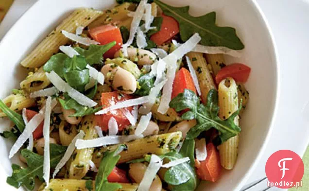 Penne z pistacjowym Pesto i białą fasolą