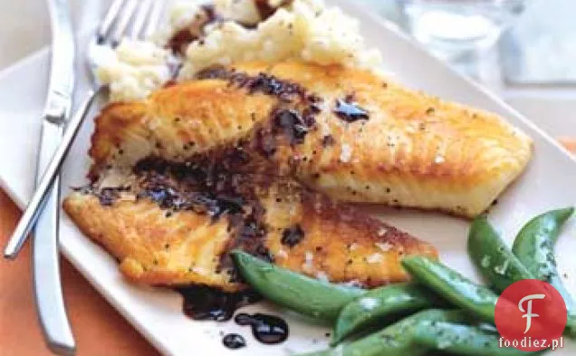 Tilapia z sosem maślanym balsamicznym, puree tymiankowym i groszkiem cukrowym