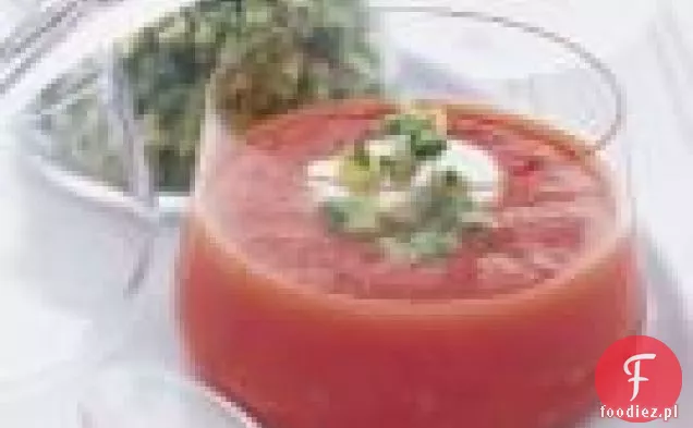 Schłodzona Zupa Pomidorowa Z Salsą Awokado