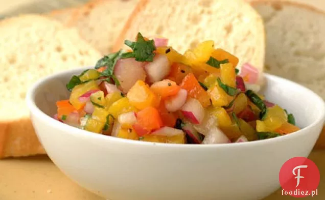 Pieczona trójbarwna papryka z Crostini