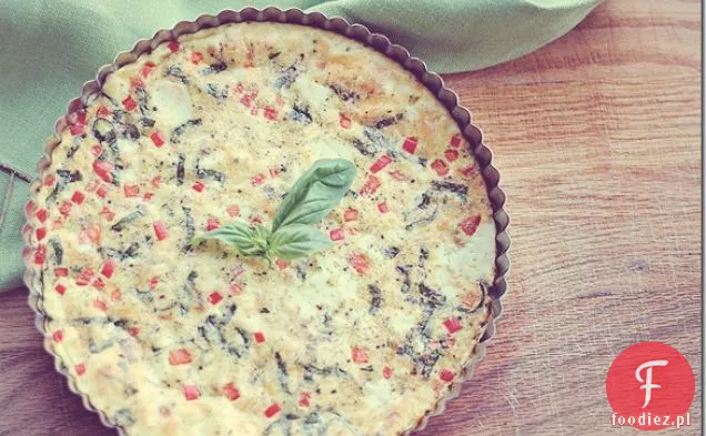 Bazylia I Czerwona Papryka Frittata
