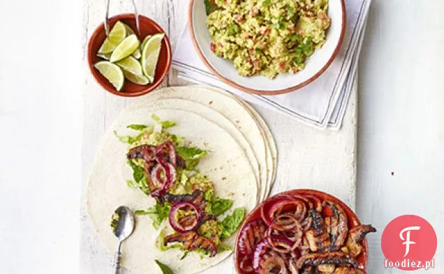 Pieczarkowe fajitas z awokado hummusem