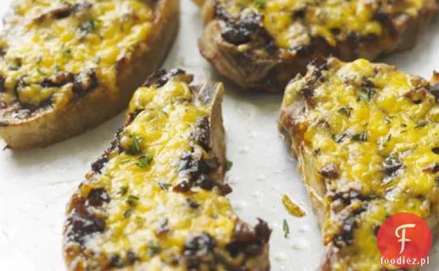 Kotlety wieprzowe z serem i cebulą