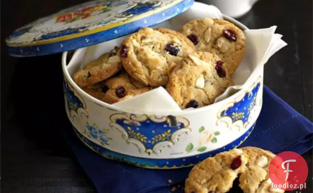 Macadamia & cranberry American cookies