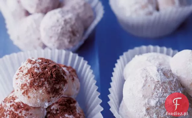 Louisiana Pecan Balls