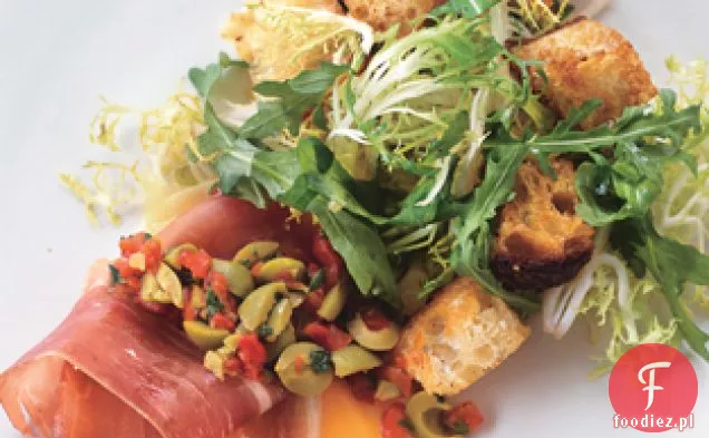 Jajka z szynką Serrano i serem Manchego, smakiem zielonej oliwy i Migas