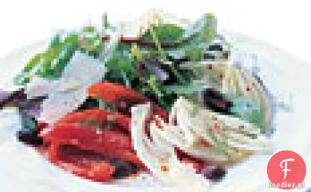 Sałatka z pieczonej czerwonej papryki i kopru włoskiego