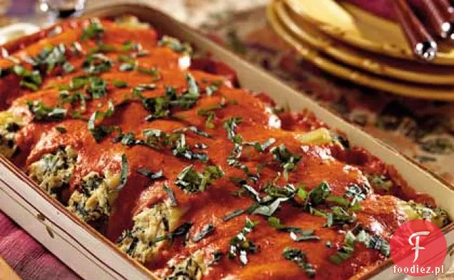 Kurczak Cannelloni z pieczonym sosem z czerwonej papryki