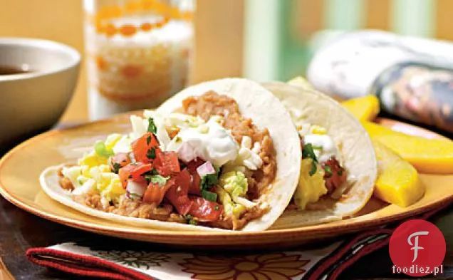 Jajko i ser śniadanie Tacos z domowej salsy