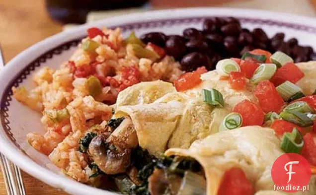Kremowe enchilady ze szpinakiem i grzybami