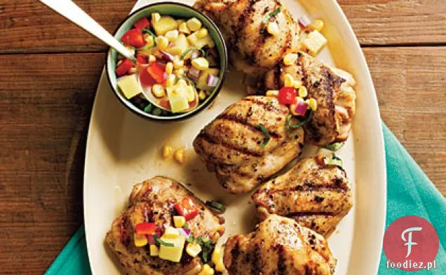 Grillowane udka z kurczaka z ananasem, kukurydzą i papryką