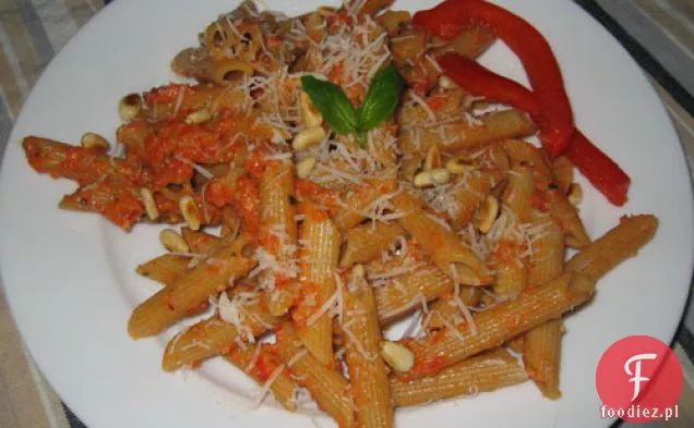 Pieczone Pesto Z Czerwonej Papryki Na Penne