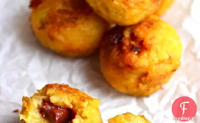 Dojrzałe Kulki babki (Buñuelos de Plátano Maduro)