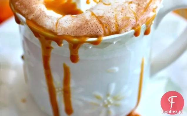 Chocolate con Arequipe (Dulce de Leche Hot Chocolate)