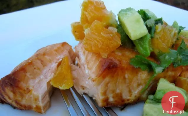 Salmon con Salsa de Mandarina y aguacate (łosoś z mandarynką i salsą z awokado)