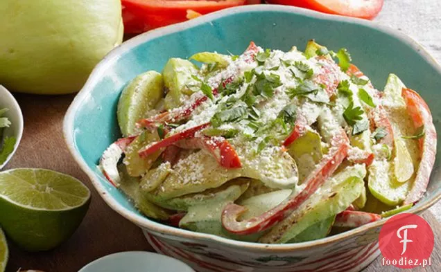 Pieczony Chayote & Red Pepper Toss