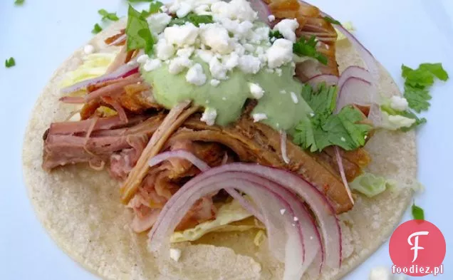 Rozdrobnione Tacos wieprzowe z sosem Jalapeño-Cilantro