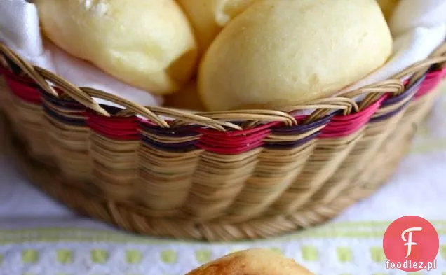 Pandebono (kolumbijski chleb serowy)