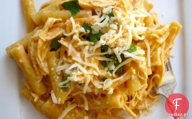 Pasta con Pollo (kolumbijski kremowy makaron z kurczakiem)