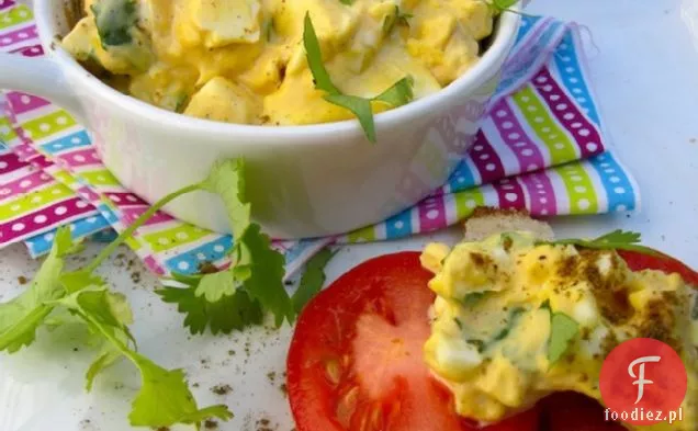 Sałatka jajeczna z kminkiem i kolendrą (Ensalada de Huevo con Comino y Cilantro)