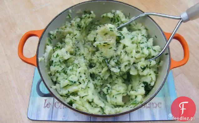 Rumbledethumps lub Scottish Potato & Cabbage Pie