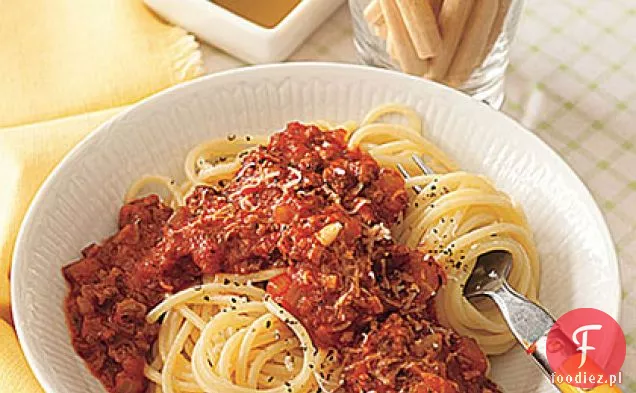 Spaghetti z sosem mięsnym