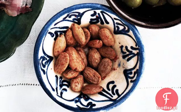 Migdały Marcona z wędzoną papryką