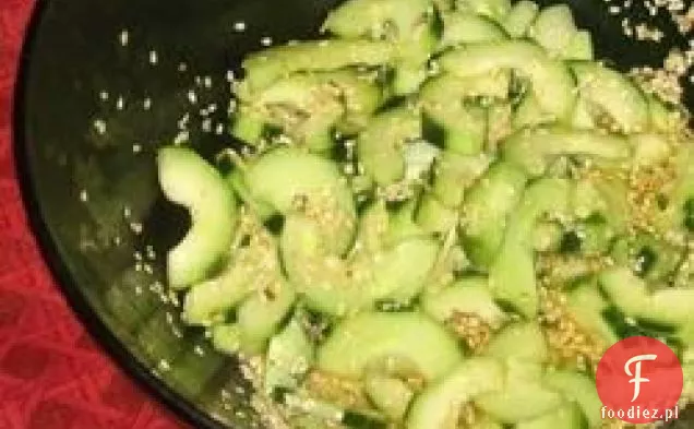 Pikantne Koreańskie Ogórki Z Czerwonej Papryki