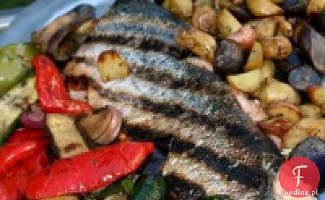 Grillowane Burritos z łososia z salsą Mango / ogórkową