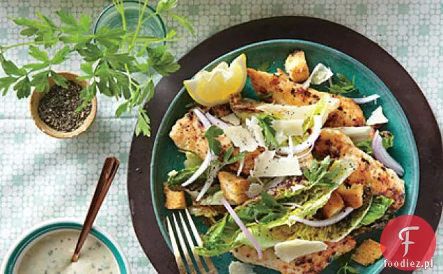 Sałatka Cezar Z Pieczonym Kurczakiem