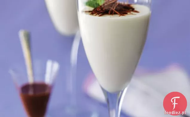 Biała Czekolada Panna Cotta Z Sosem Z Ciemnej Czekolady