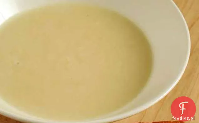 Zupa jabłkowa z grzankami