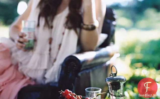 Gin Z Miętą Mrożoną I Ogórkiem
