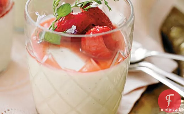 Jaśmin-Maślanka-Panna Cotta z sosem jagodowym