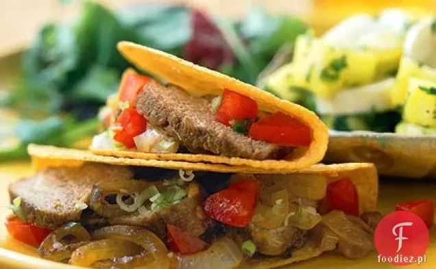 Czerwone Tacos wieprzowe Chile z karmelizowaną cebulą