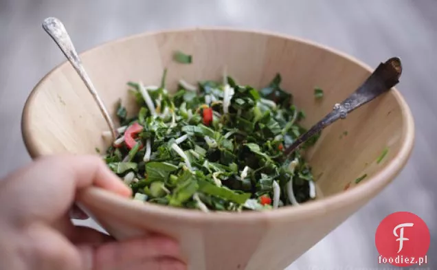 Sałatka Z Azjatyckiej Zieleni W / Szechuan, Olej Sezamowy I Sos Limonkowy