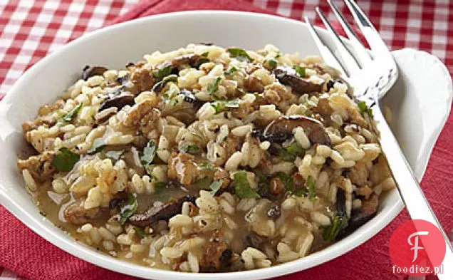 Risotto z pieczoną kiełbasą i grzybami