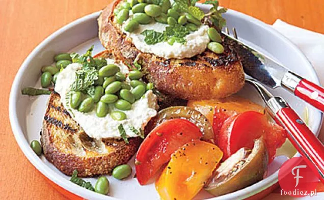 Grillowana Bruschetta z ricottą i Edamame