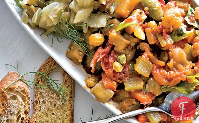 Bakłażan Caponata ze złotymi rodzynkami