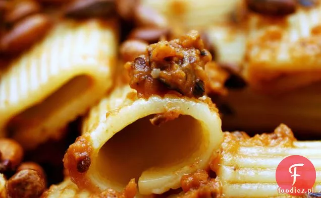 Rigatoni Z Puree Z Bakłażana