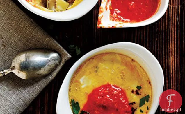 Tortilla Español z sosem Romesco