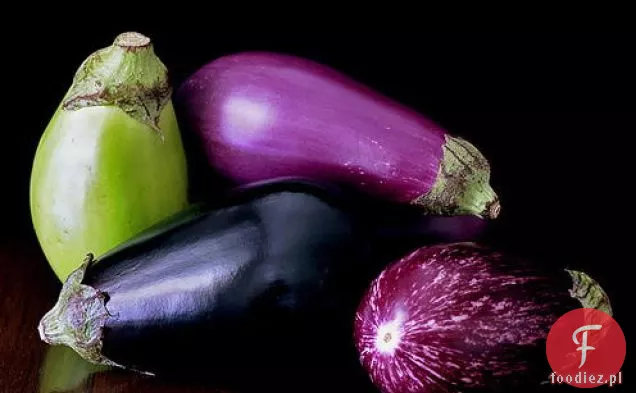 Grillowany bakłażan z fetą, miętą i Chilli