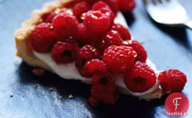 Tarta malinowo-kremowa z miodem lawendowym