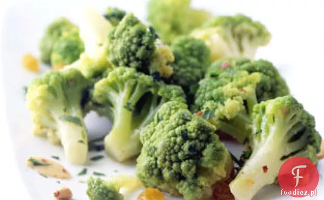 Broccoflower z anchois i czosnkiem