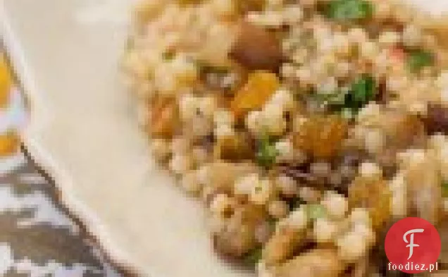 Kuskus Izraelski z pieczonym bakłażanem i sosem cynamonowo-kminkowym